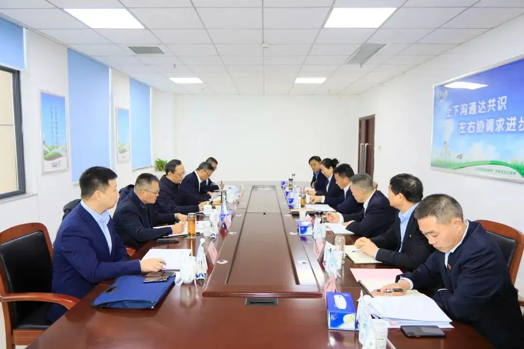 省政府国资委党委书记、主任李涛一行到OD（中国）一站式服务平台乳业集团调研