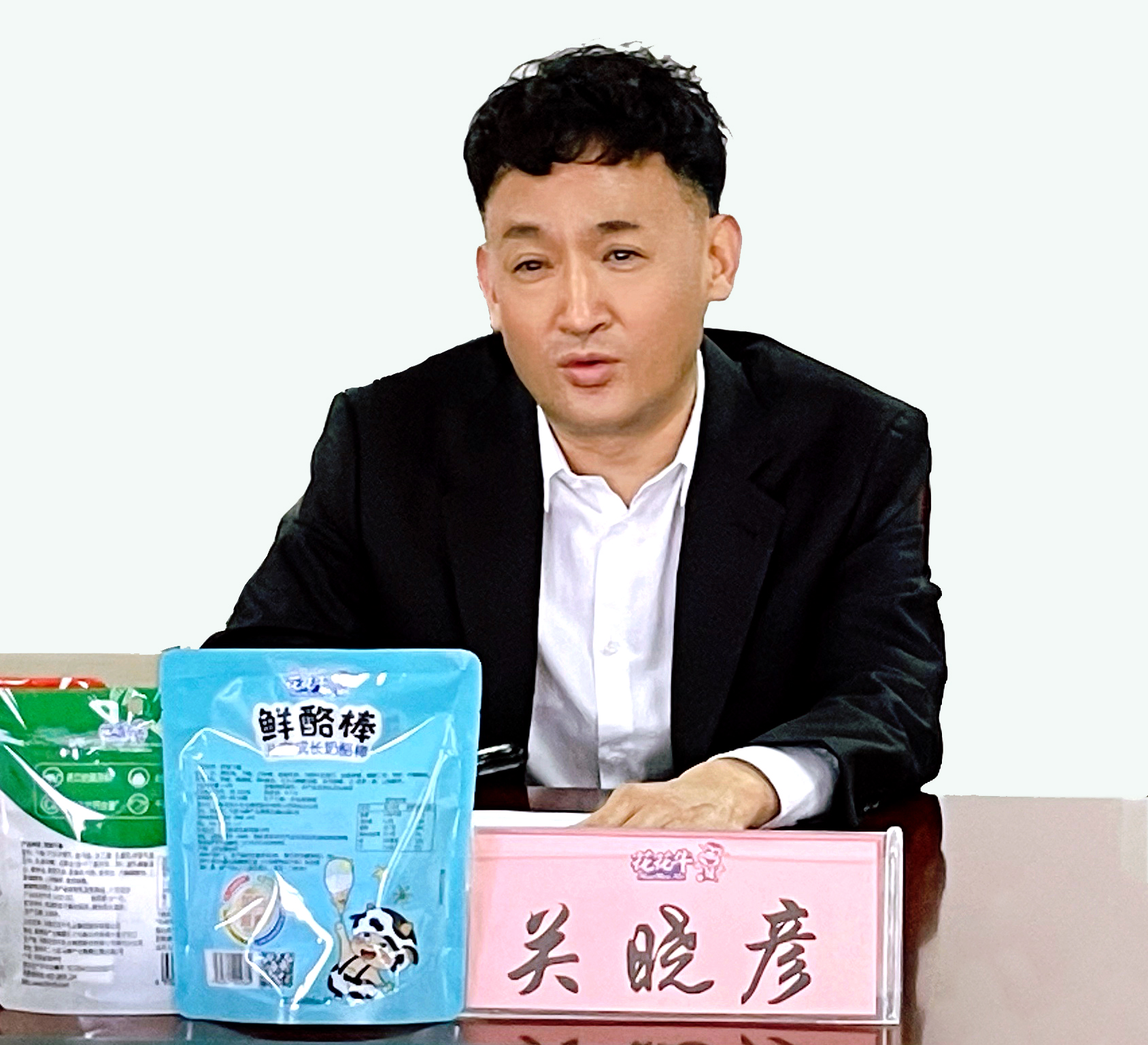 河南省委常委、副省长费东斌莅临 OD（中国）一站式服务平台乳业集团调研