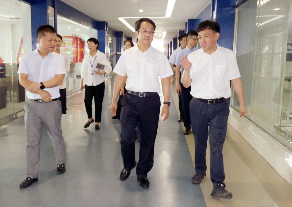 河南省高级人民法院院长胡道才一行莅临OD（中国）一站式服务平台乳业集团开展“万人助万企”活动 助力企业发展