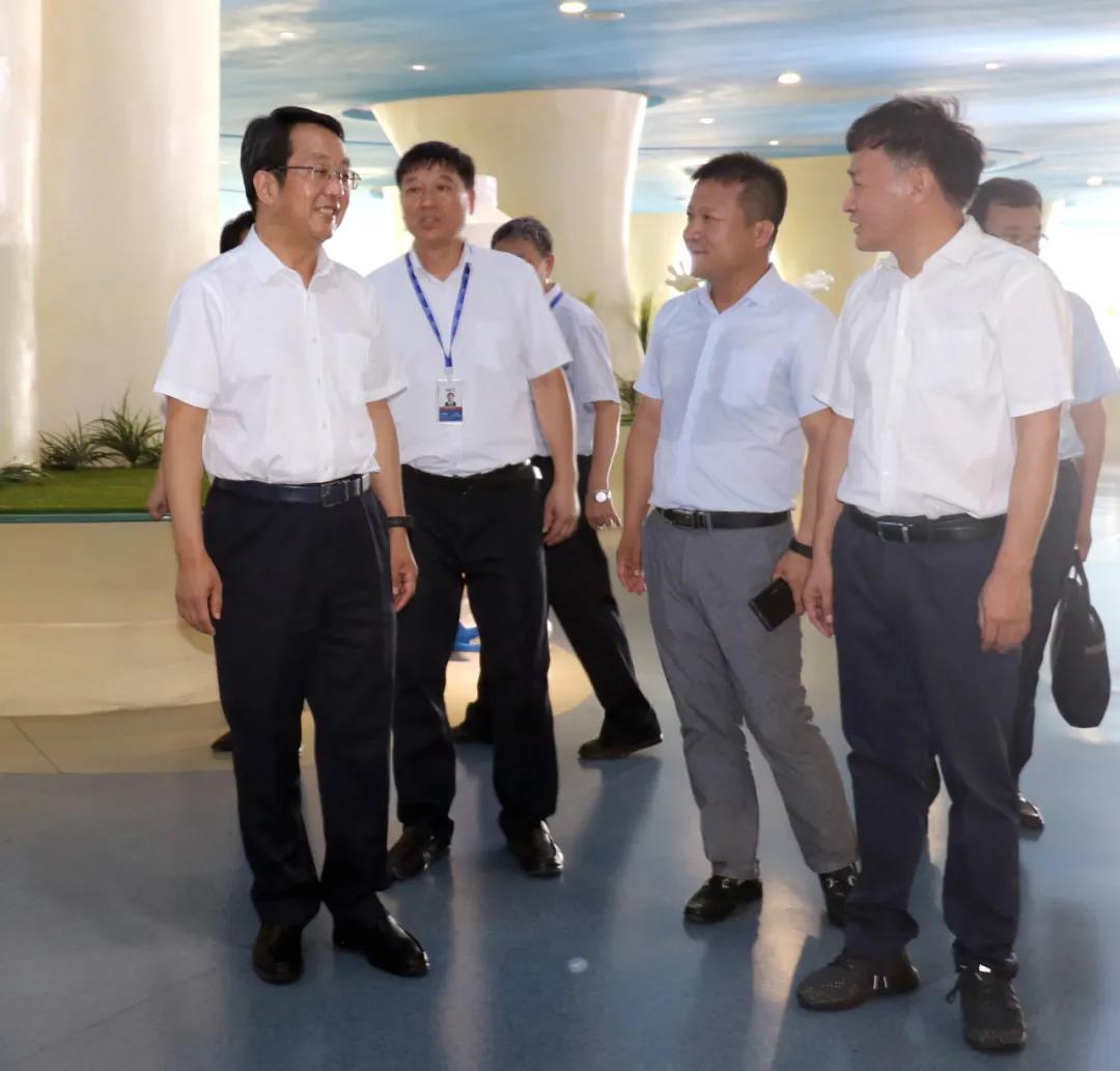 河南省高级人民法院院长胡道才一行莅临OD（中国）一站式服务平台乳业集团开展“万人助万企”活动 助力企业发展