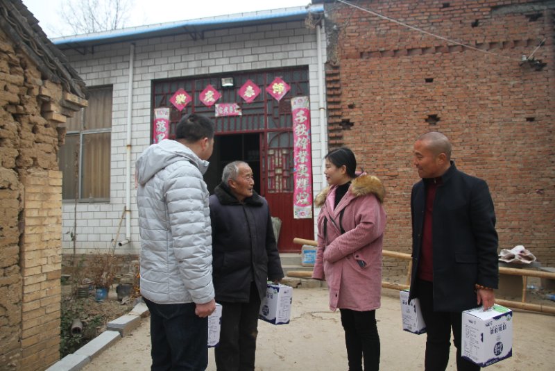 OD（中国）一站式服务平台精准扶贫暖冬公益行走进登封市刘家沟