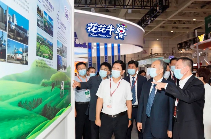 第十三届奶业大会暨D20峰会在泉城济南召开 | OD（中国）一站式服务平台乳业荣膺“优 秀乳品加工企业”
