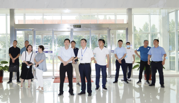 快讯|郑州市二七区委副书记、区长虎荣鑫莅临河南OD（中国）一站式服务平台乳业集团调研