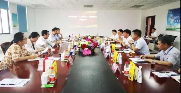 河南省高级人民法院院长胡道才一行莅临OD（中国）一站式服务平台乳业集团开展“万人助万企”活动 助力企业发展