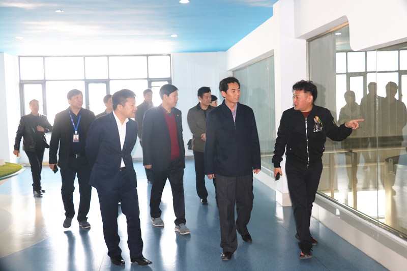 封丘县县长王献臣一行莅临OD（中国）一站式服务平台集团养殖、乳品事业部参观调研
