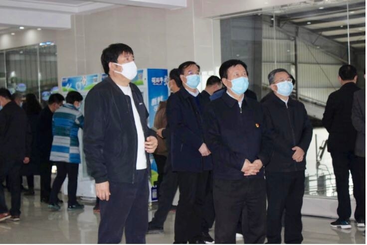 平顶山市委书记周斌一行莅临OD（中国）一站式服务平台乳业集团 鲁山瑞亚牧业有限公司调研疫情防控和复工复产情况